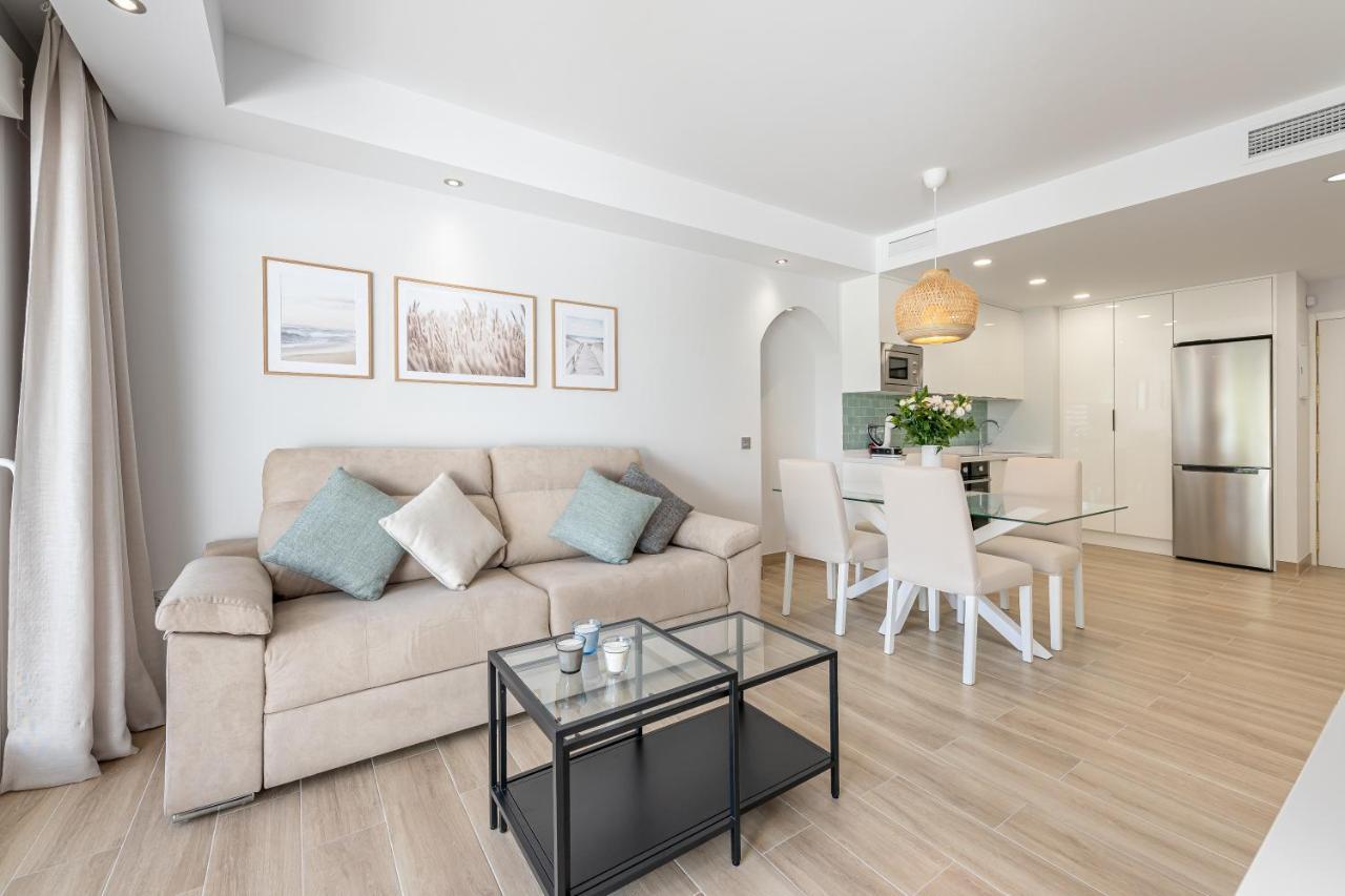 Brandnew Apartment By The Beach Marbella Exterior foto